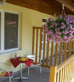 Aqua Azur Guesthouse