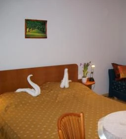 Aqua Azur Guesthouse