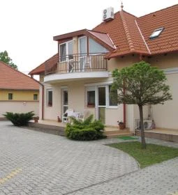 Aranykapu Vendégház