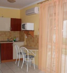 Barbi Apartman