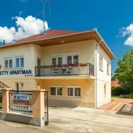 Betty Apartman Hajdúszoboszló Hajdúszoboszló - Külső kép