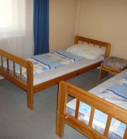 Clock Café Pizzéria & Panzió