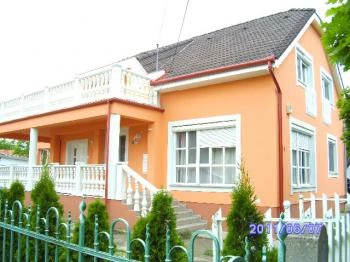 Enter Center Apartmanház Hajdúszoboszló