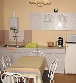 Enter Center Apartmanház