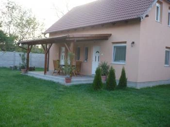 Eszter Apartmanház Hajdúszoboszló