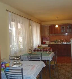 Guest Friend Vendégház 