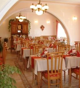 Hajdú Kastély Hotel