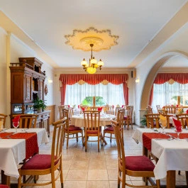 Hajdú Kastély Hotel Hajdúszoboszló - Vendéglátás