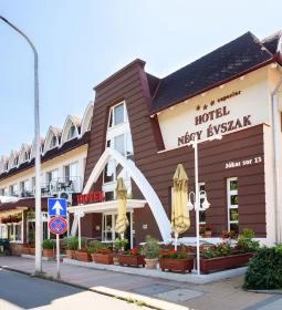 Hotel Négy Évszak