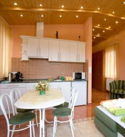 Júlia Apartmanok - Major utca