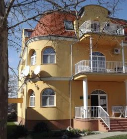 Kastély Panzió II.