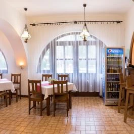 Laci Betyár Fogadó Hajdúszoboszló - Vendéglátás