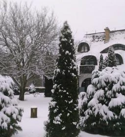 Laci Betyár Fogadó