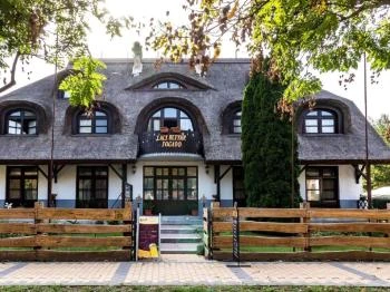 Laci Betyár Hotel Hajdúszoboszló