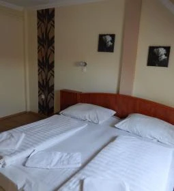 Major Panzió & Étterem