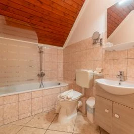 Márvány Panzió Hajdúszoboszló - Szobák