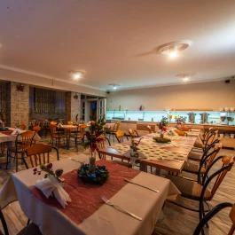 Márvány Panzió Hajdúszoboszló - Vendéglátás