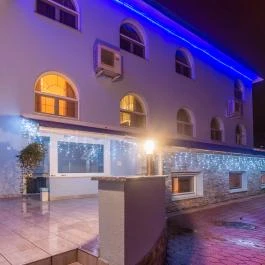 Márvány Panzió Hajdúszoboszló - Külső kép