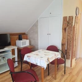 Muskátli Apartmanház 4 Hajdúszoboszló - Szobák