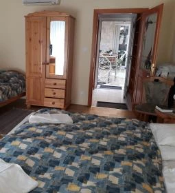 Napsugár Kenézy Lux Apartman Vendégházak