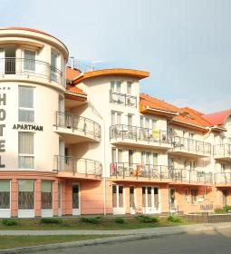Panoráma Wellness Apartman Hotel