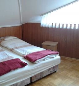 Pávai-Silye Apartman