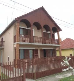 Pillangó Apartmanház