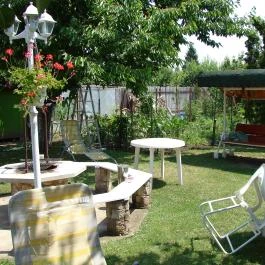 Steffy Apartman Hajdúszoboszló - Medence/kert