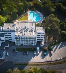 Thermal Hotel Garden