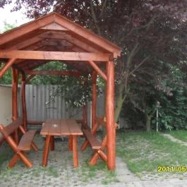 Tulipán Vendégház Hajdúszoboszló - Medence/kert