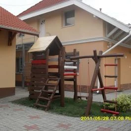 Tulipán Vendégház Hajdúszoboszló - Medence/kert