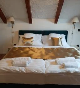 Zsindelyes Vendégház 