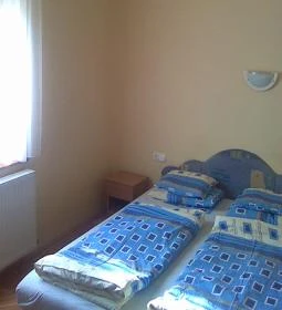 Zsuzsa Apartman Szoboszló