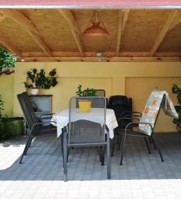 Apartmanház Mediterrán