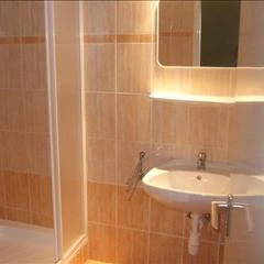 Áron Vendégház Harkány - Fürdőszoba