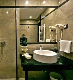 Boutique Hotel Divina