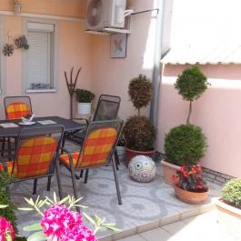 Gere Apartmanház Harkány - Medence/kert