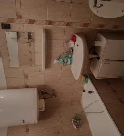 Írisz Apartman