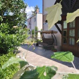 Kokó Panzió Harkány - Medence/kert