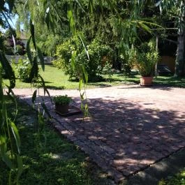 Kokó Panzió Harkány - Medence/kert