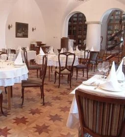 Hédervár Kastélyszálloda - A Grófnál étterem