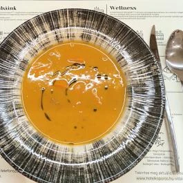 Kőporos Restaurant Hercegkút - Étel/ital