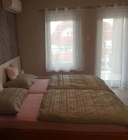 Flamingó Apartmanház