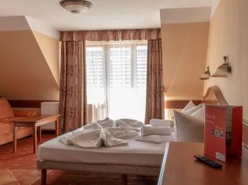 Főnix Club & Wellness Hévíz Hévíz