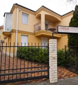 Garda Apartman