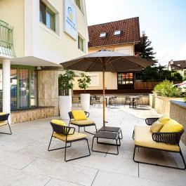 Holiday Club Apartman Hotel Hévíz Hévíz - Medence/kert