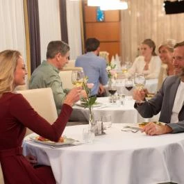 NaturMed Hotel Carbona Hévíz - Vendéglátás