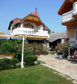 Joker Villa Apartmanház 