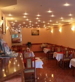 Kék Villa Apartmanház