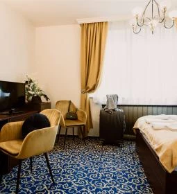 Korona Panzió és Étterem